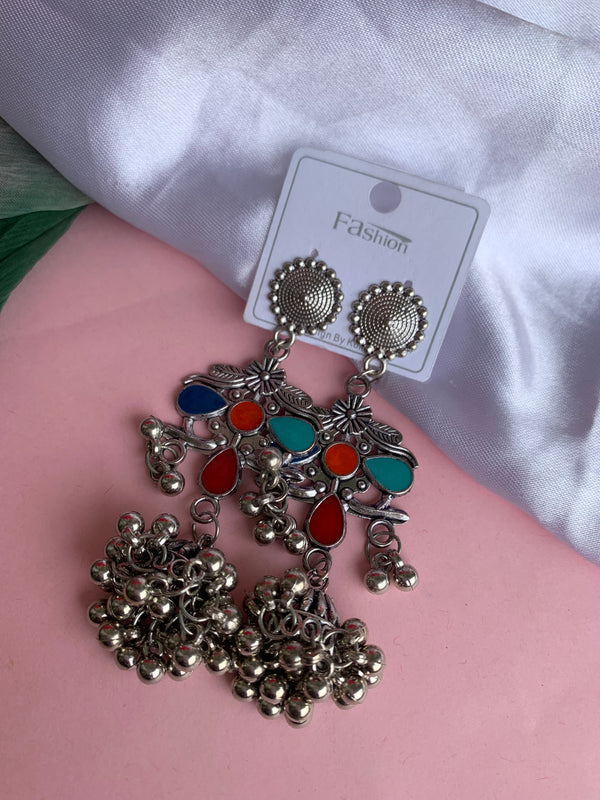 Poonam earring