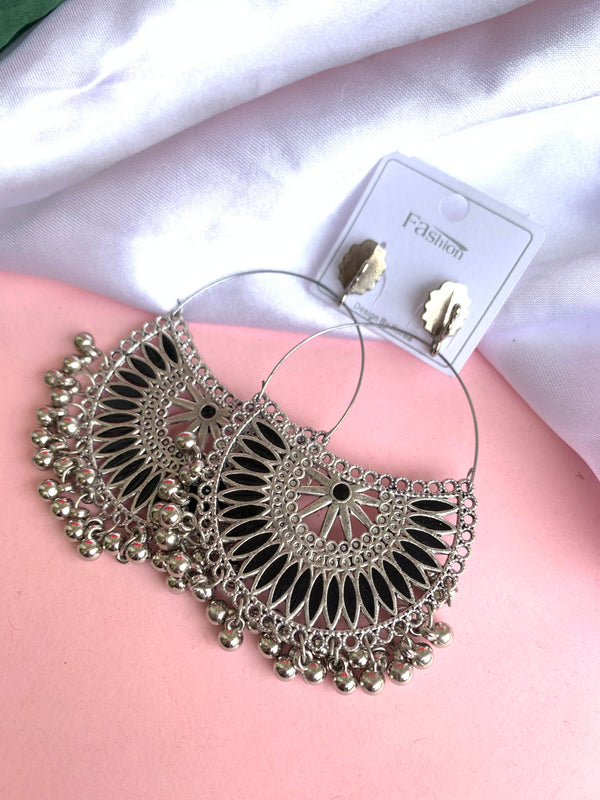 Idhika earring