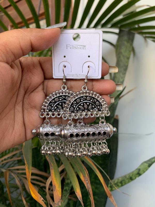 Sonia Earring