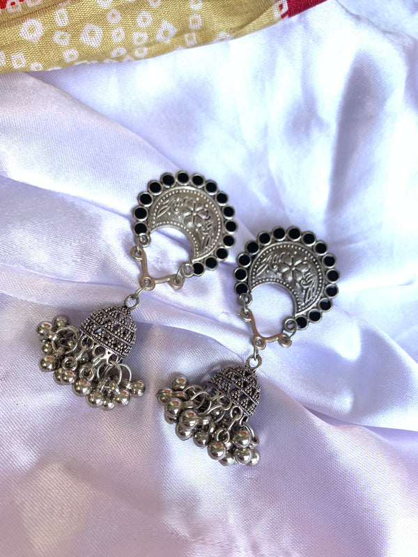 Tulika jhumki