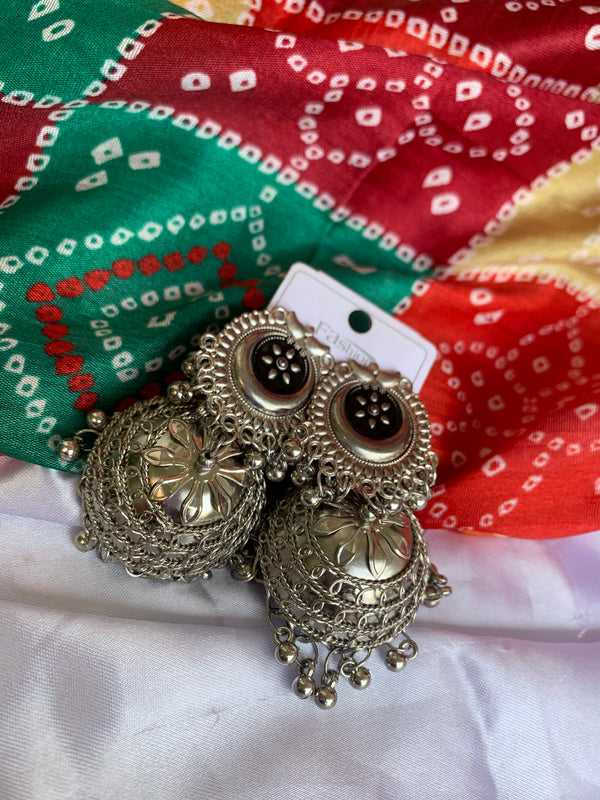 Ganga jhumka