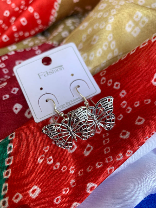 Pradha titlee drop earring