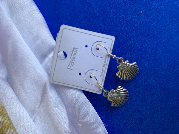 Shell drop earring
