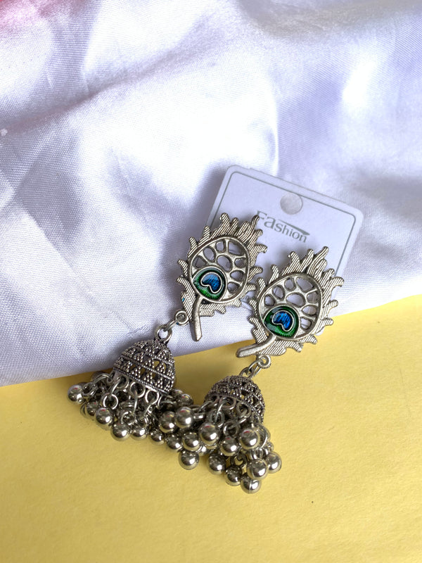 Saumya jhumka