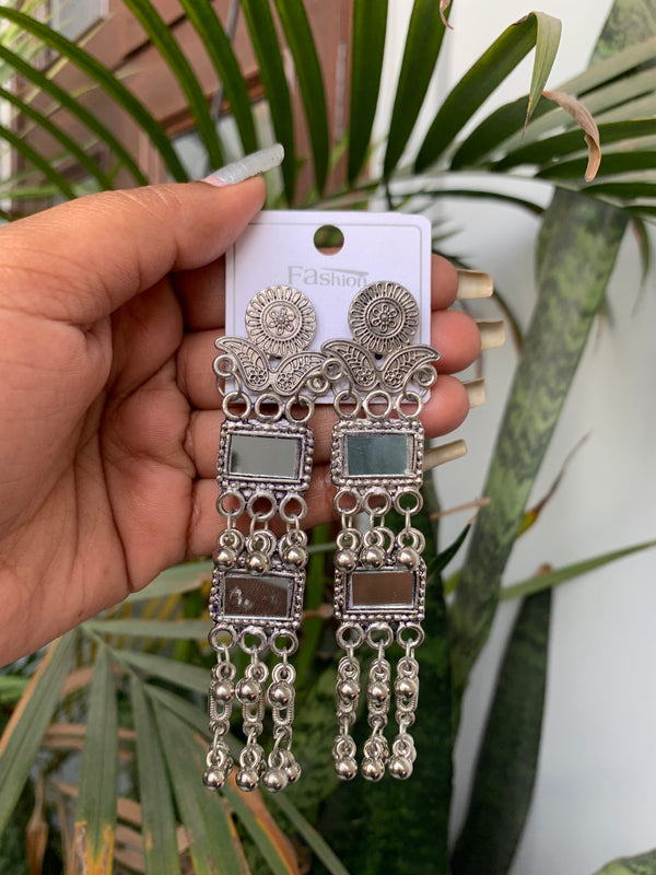 Ayeena jhallar drop earring