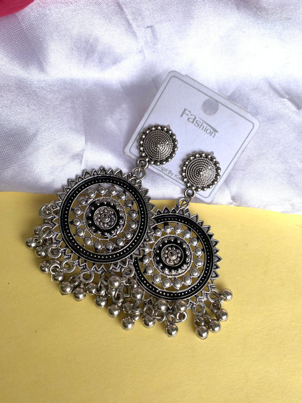 Priti earring
