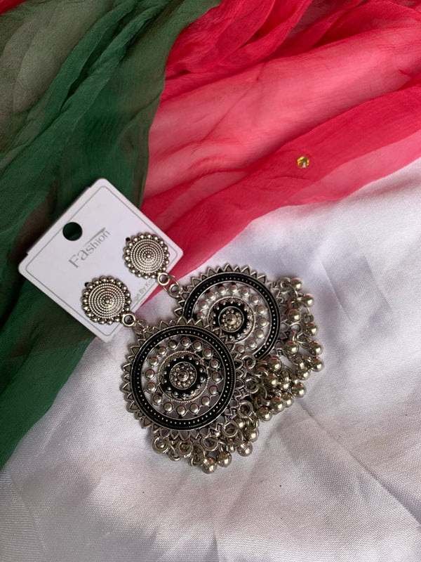 Priti earring