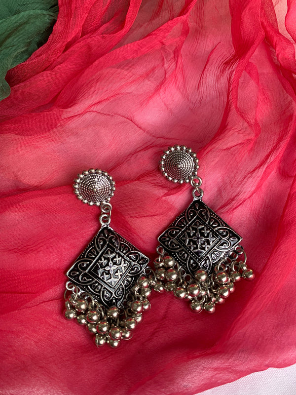 Anghari jhumka