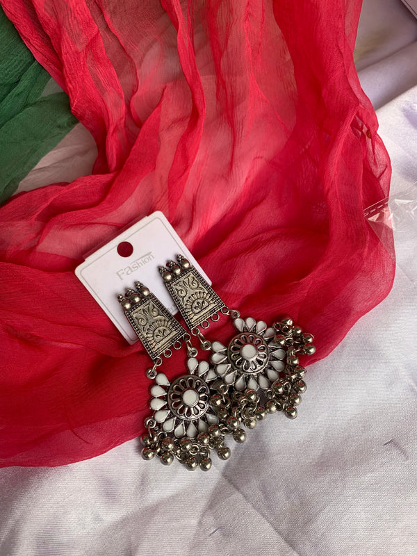 Shambhavi earring