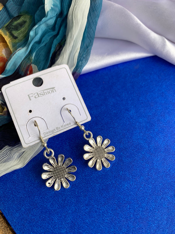 Aru earring