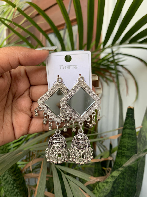Aima jhumka
