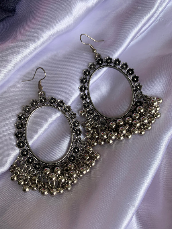 Rashness earring