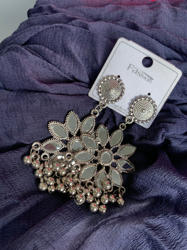 Aarthi jhumka