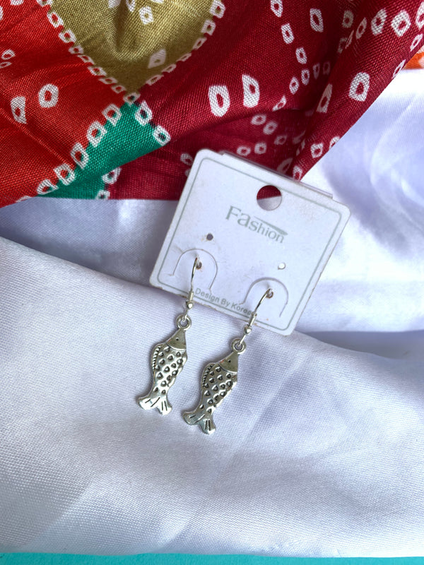 Machhli drop earring