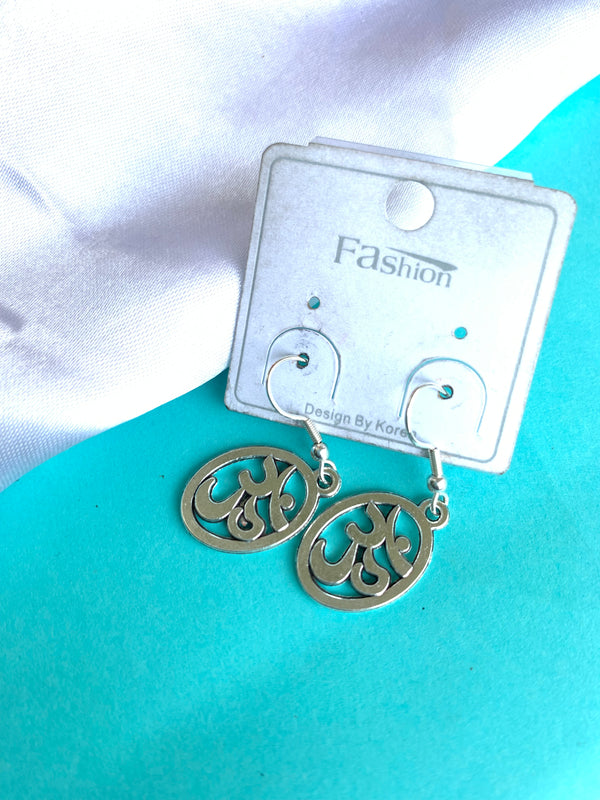 Om earring