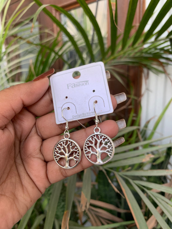 Uzma drop earring