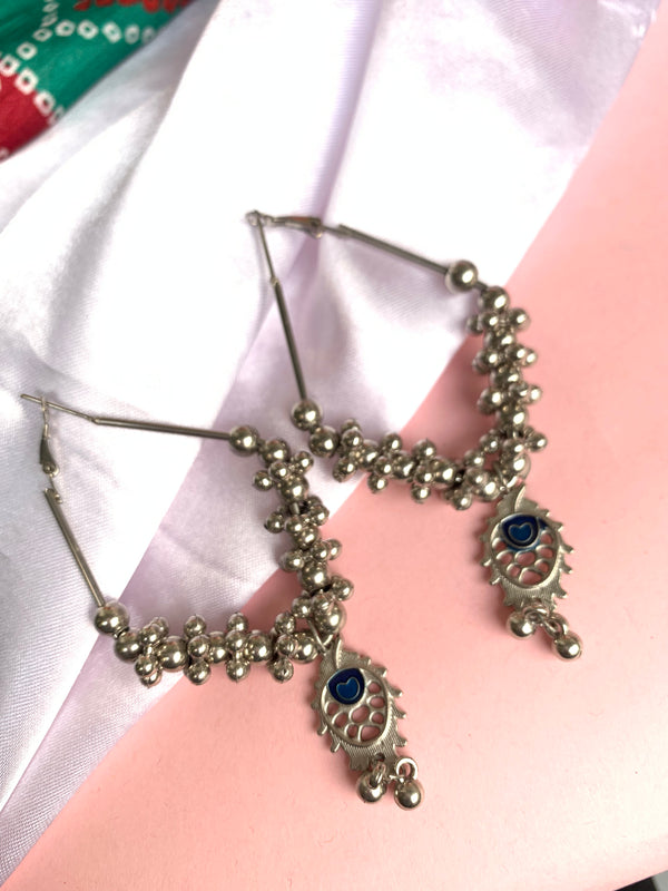 Himani hoops