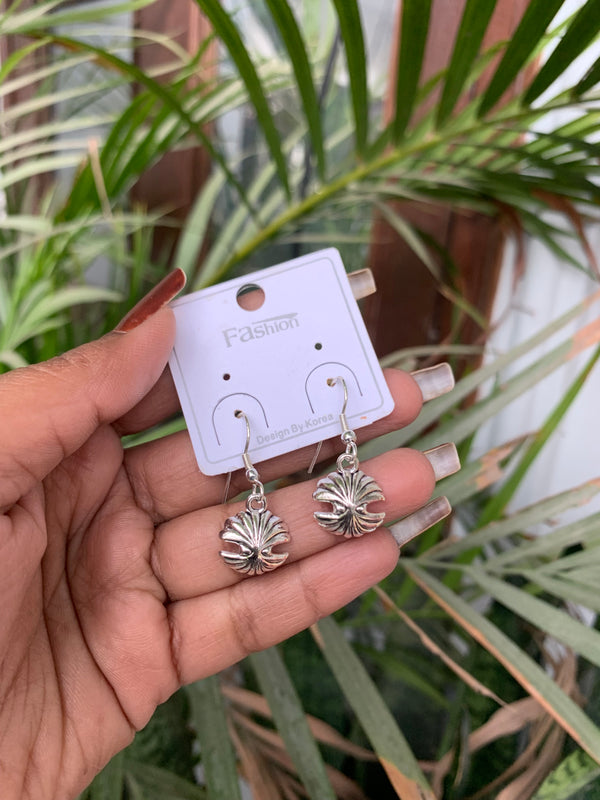 Rina drop earring