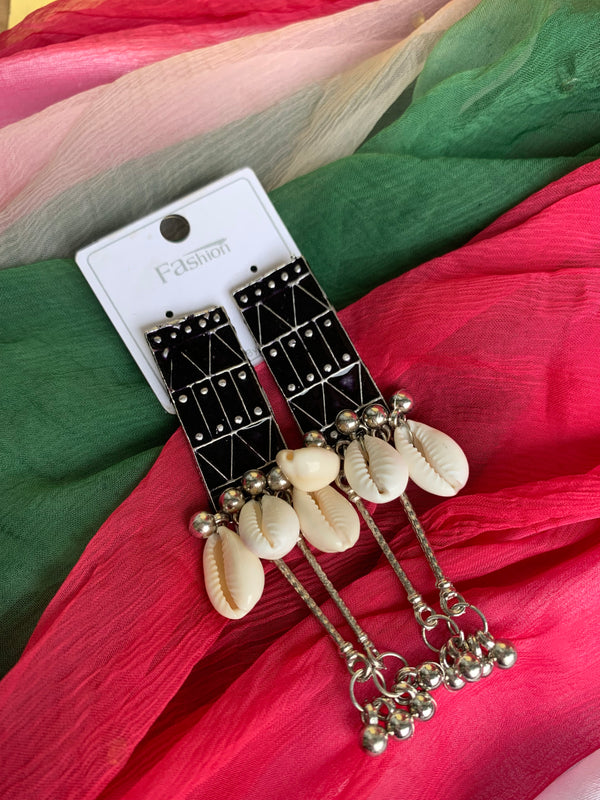 Nithya shell jhumka
