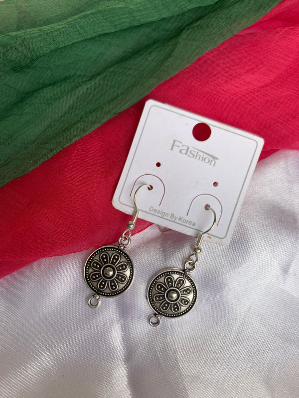 Gauri drop earring