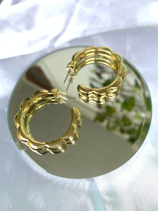 Tanika hoop earring