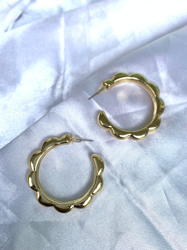 Tanika hoop earring