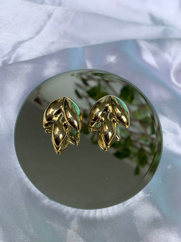 Chilton earring