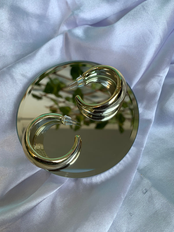 Ibtissam hoops