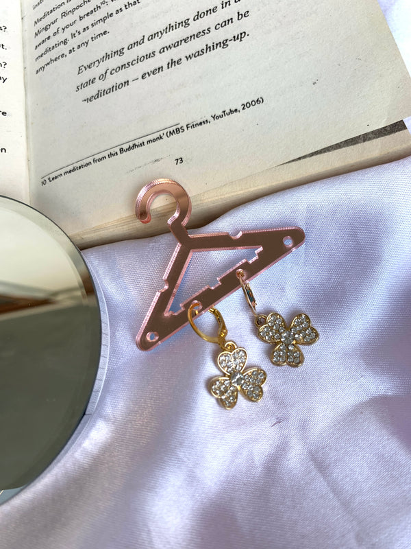 Caius earring