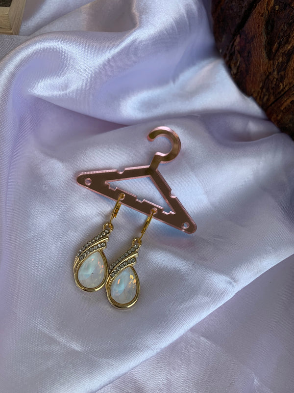 Dinah earring