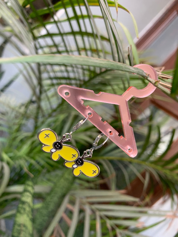 Statement honeybee earring