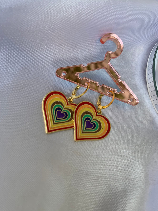 Statement rainbow heart