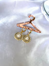 Kia studded pearl earring