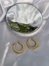 Una hoops