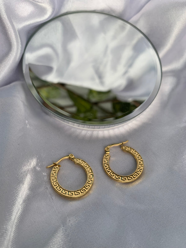 Una hoops