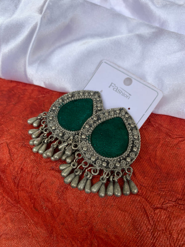 Green meeya earrings