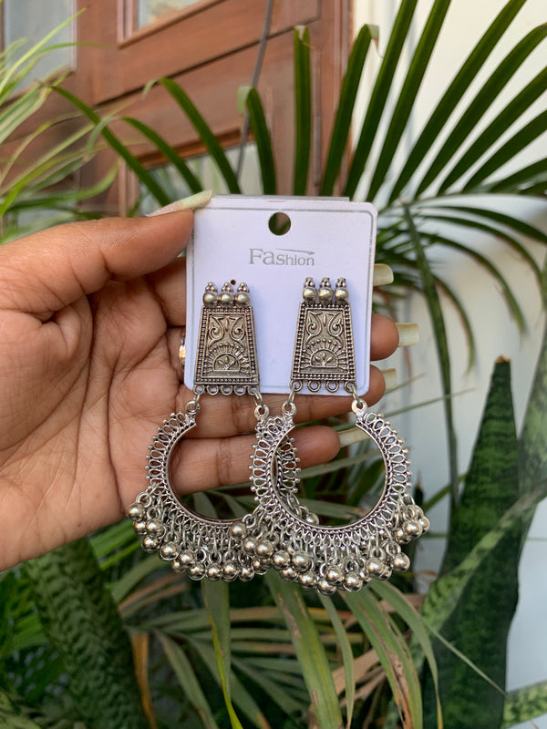 Hema Earring
