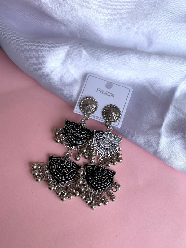 Kavitha Earring