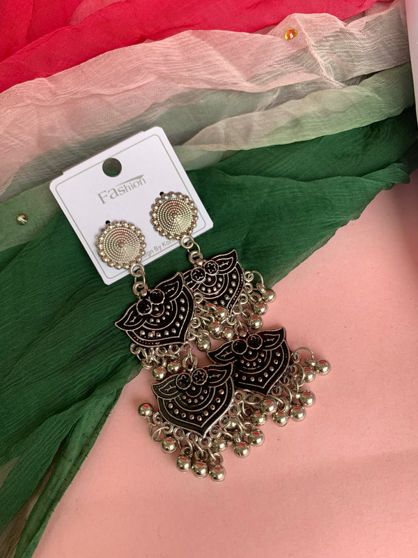 Kavitha earring