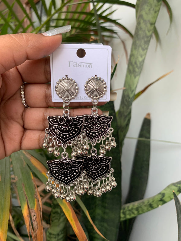 Kavitha earring