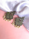 Trisha earring