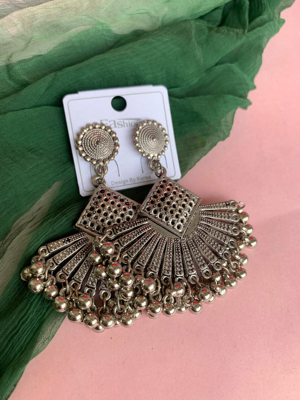 Isha earring