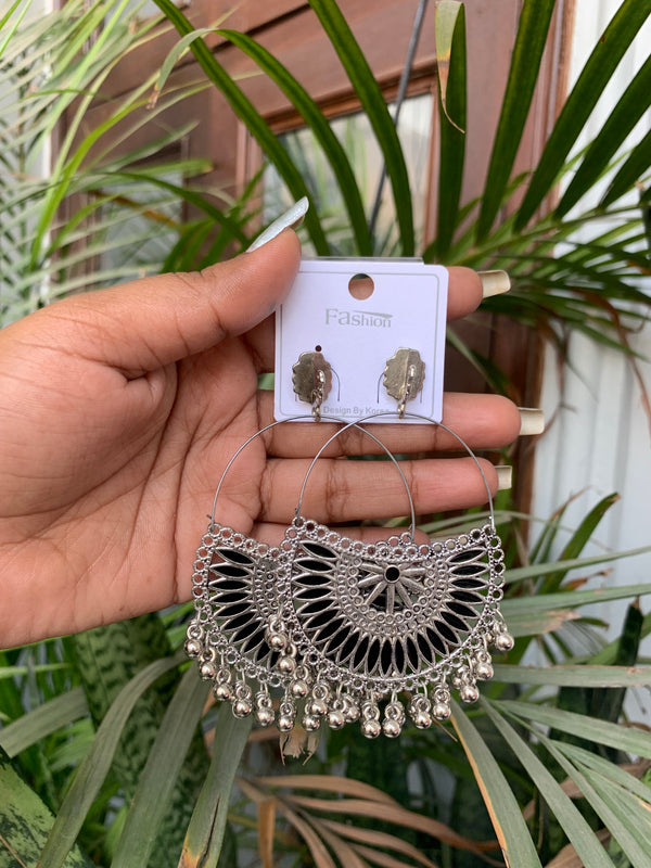 Idhika earring