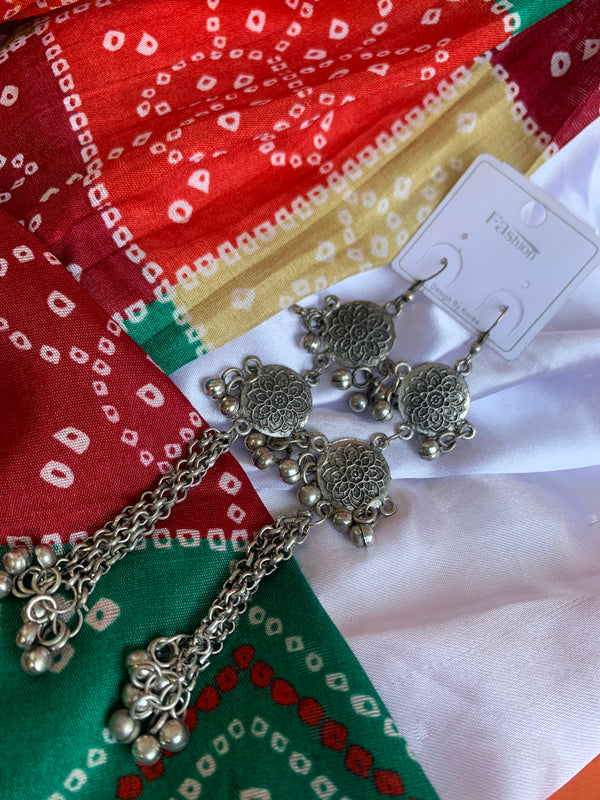 Ushasri jhallar earring