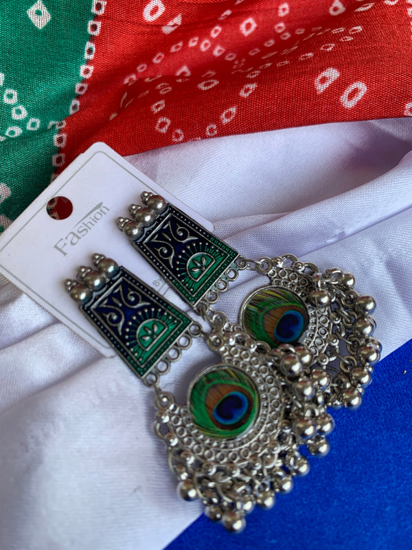 Pranjeeta mayur earring