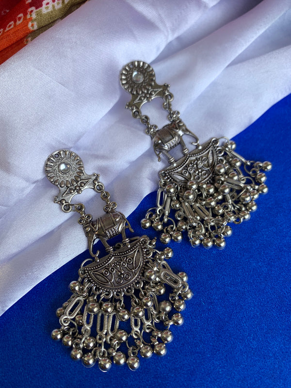 Prakriti jhumka