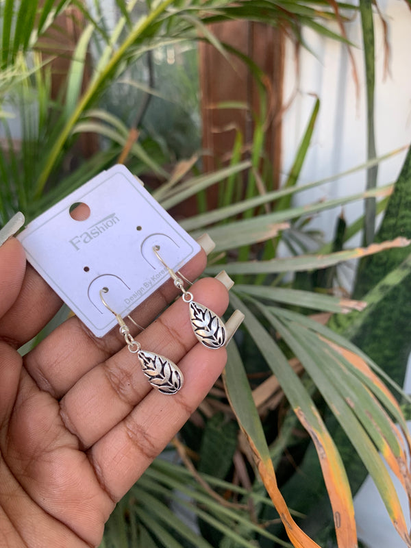 Ruhi deop earring