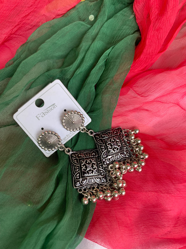 Anghari jhumka