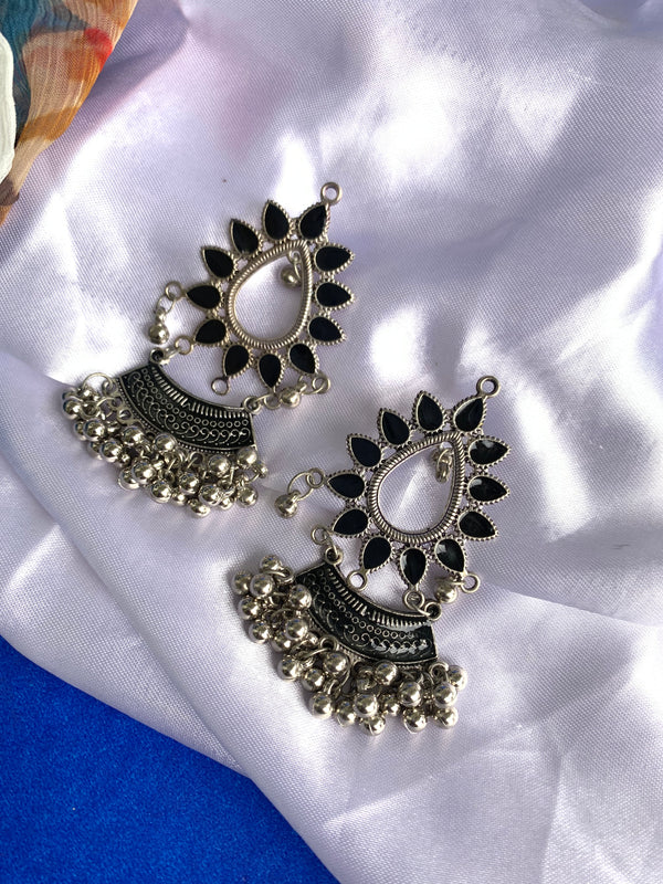 Shuchi earring