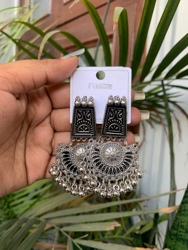 Reeta earring